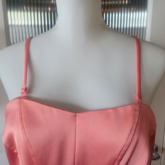 Le Château 2 way dress - Picture 4 of 6